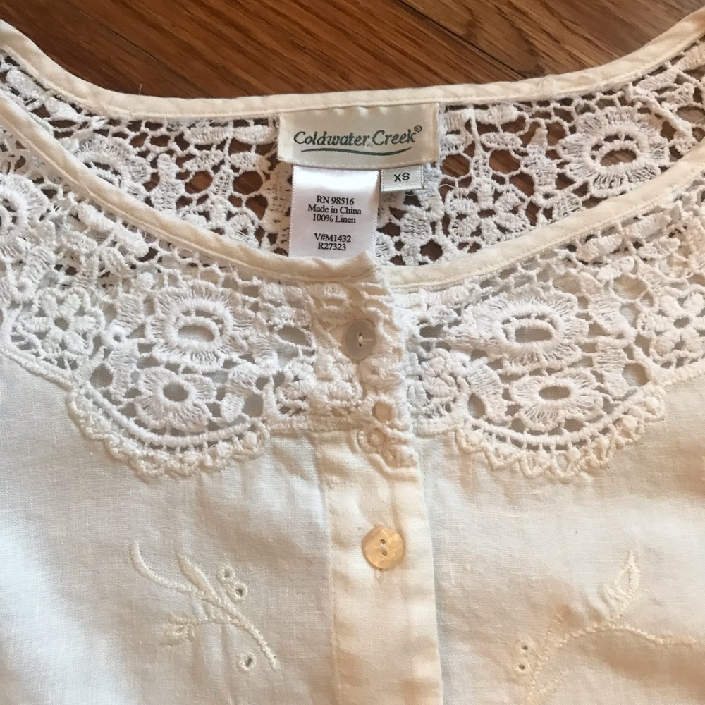 Embroidered blouse - Picture 5 of 6